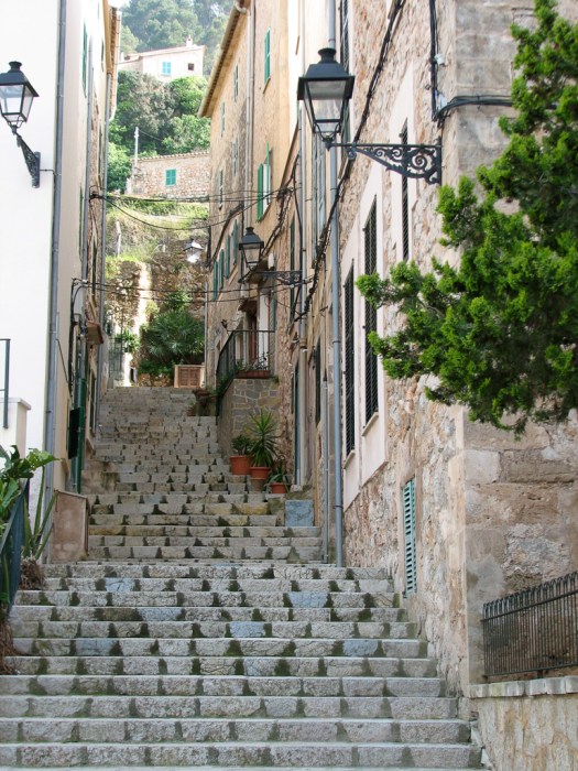 Banyalbufar pedestrian walkway