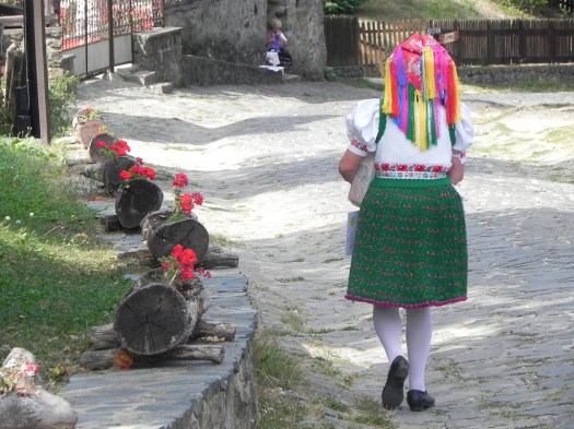 Traditional PalÛc Dress